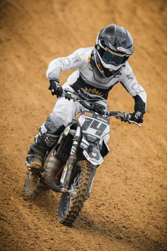 Crown MX Nachwuchsfahrer in Aktion beim NMX Cup Albersdorf 2026
