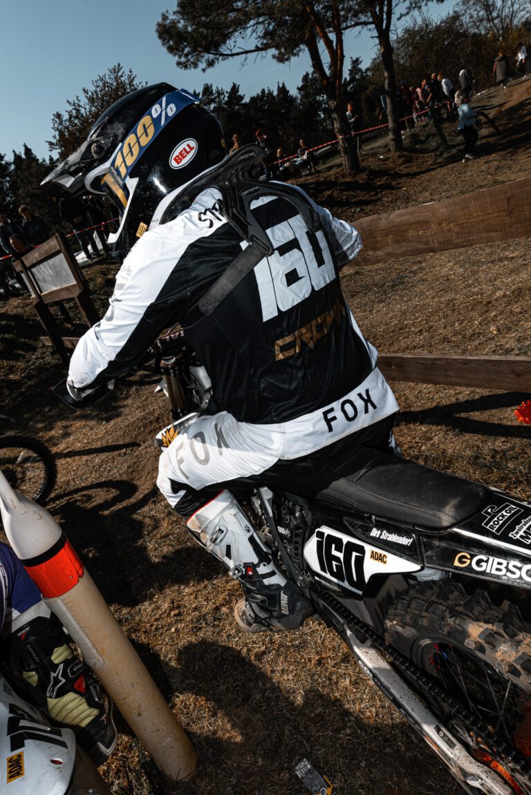 Crown-MX-Fahrer beim Altmarkpokal in Bismarck