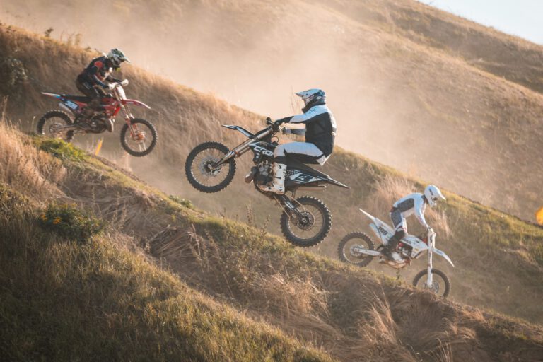 Crown MX Fahrer in Aktion