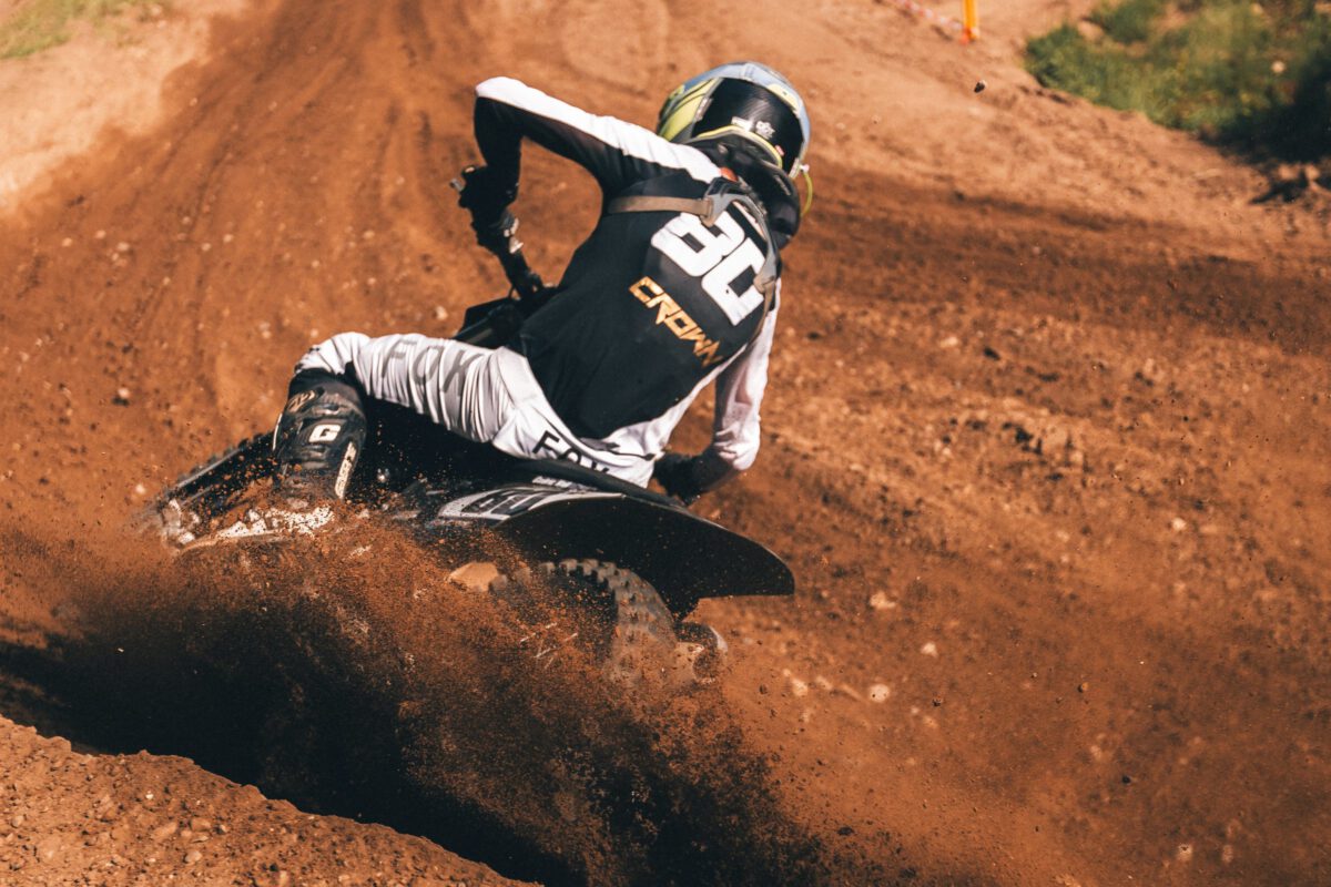 Crown-MX-Fahrer im Rennen beim ADAC NMX-Cup in Elstorf