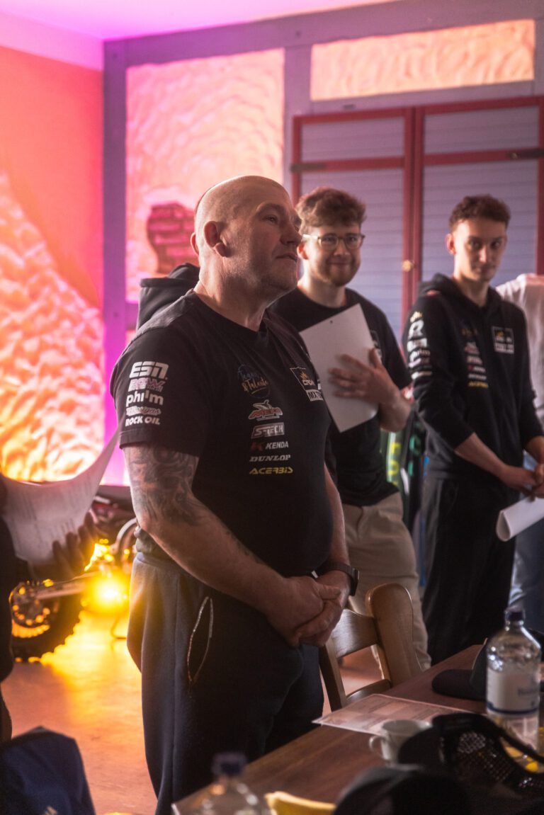 Das Crown MX Team beim Teamtag 2026